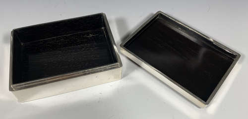 A Japanese mixed metal cigar box